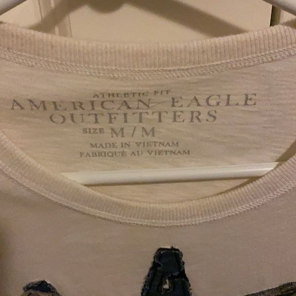 3/$30American Eagle Long-sleeve - Picture 2 of 2